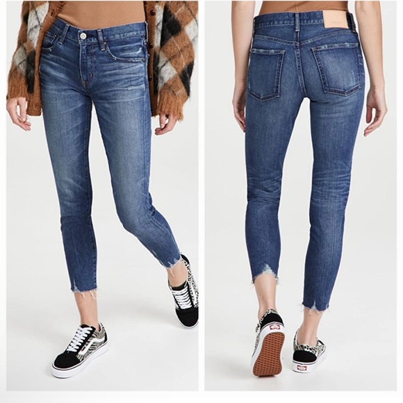 Moussy Vintage Tyrone Mid-Rise Cropped Distressed Jeans - Picture 2 of 11
